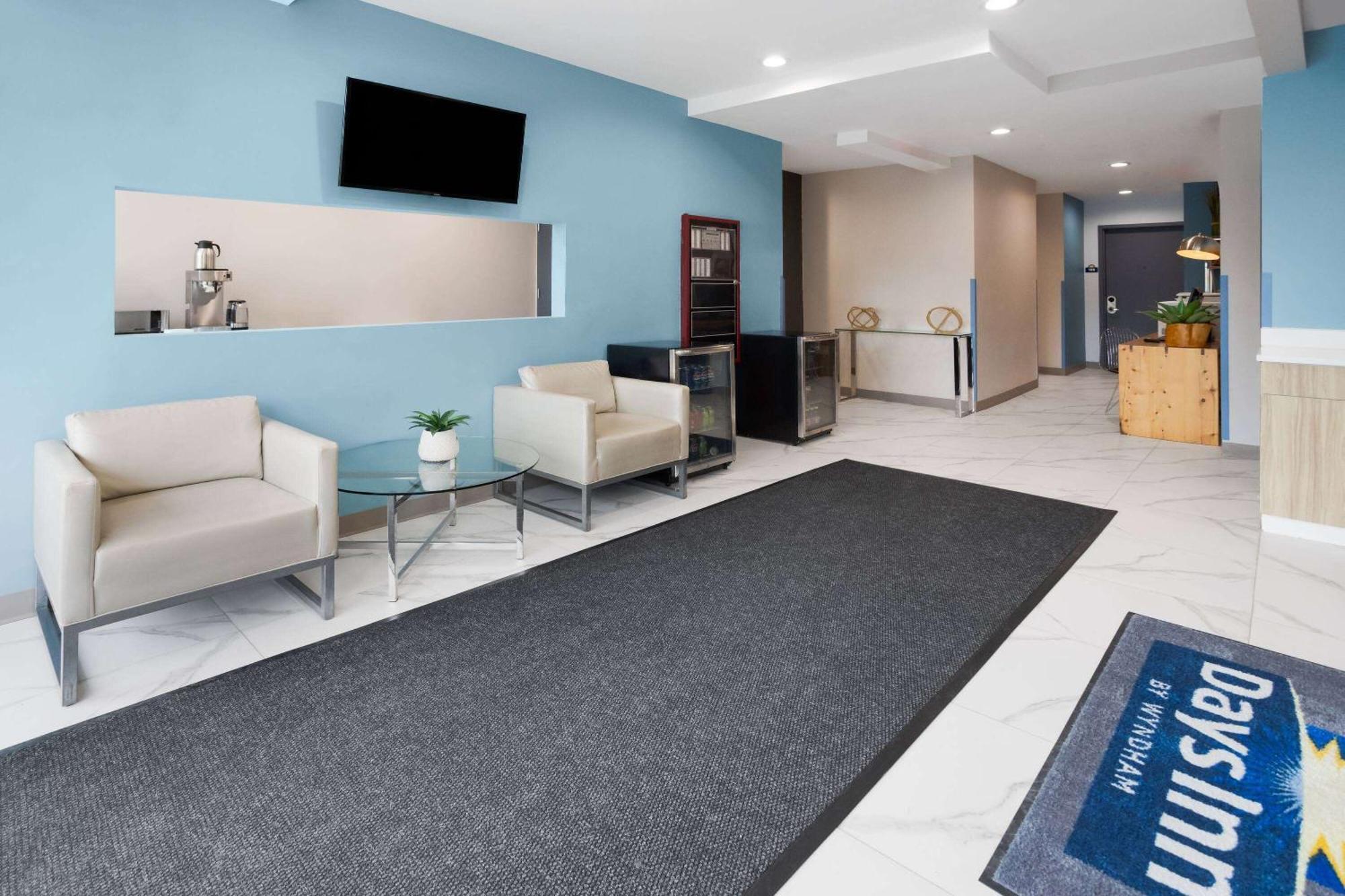 Days Inn By Wyndham Staten Island 뉴욕 외부 사진